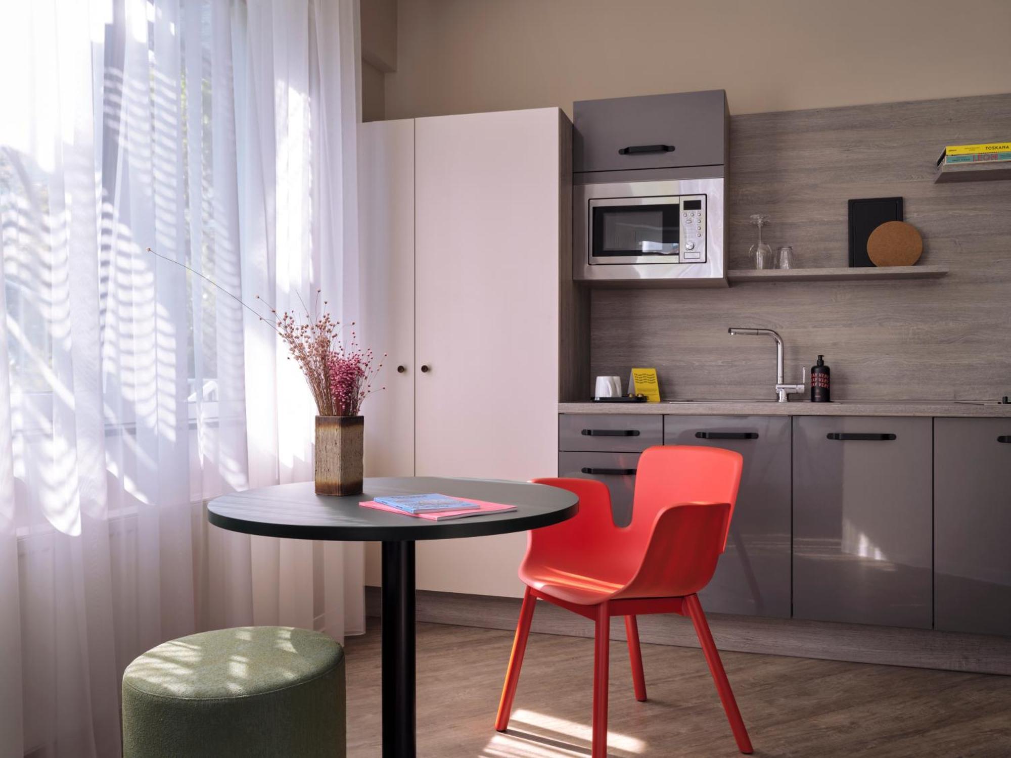 Stayery Cologne Suelz 外观 照片