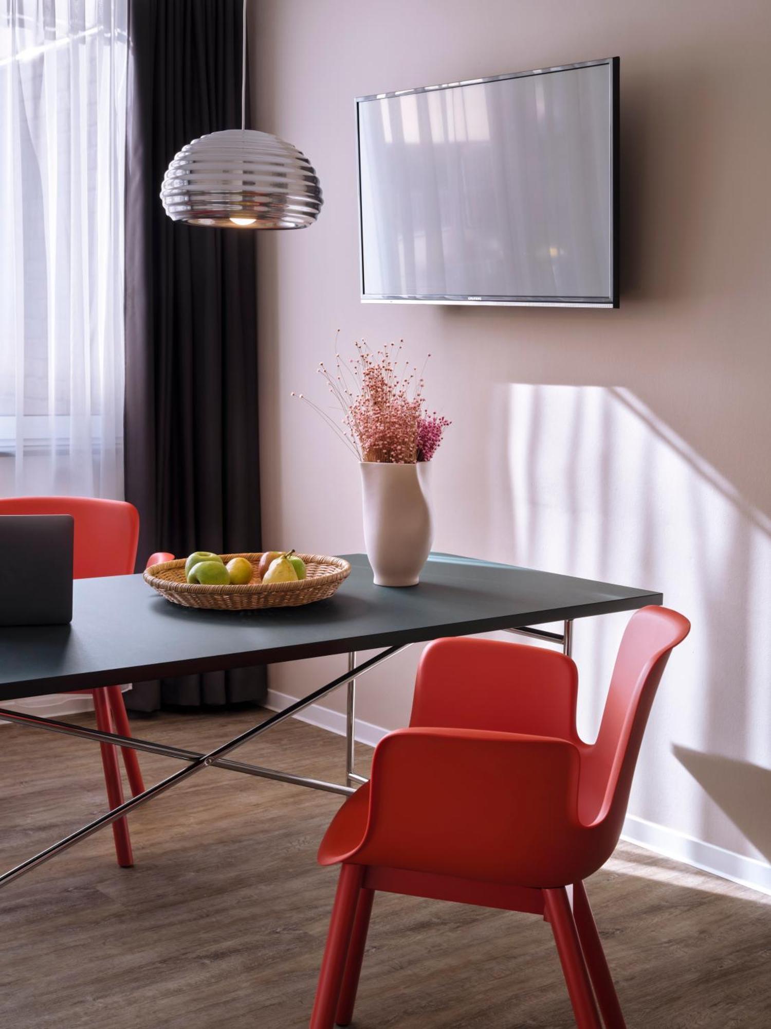 Stayery Cologne Suelz 外观 照片