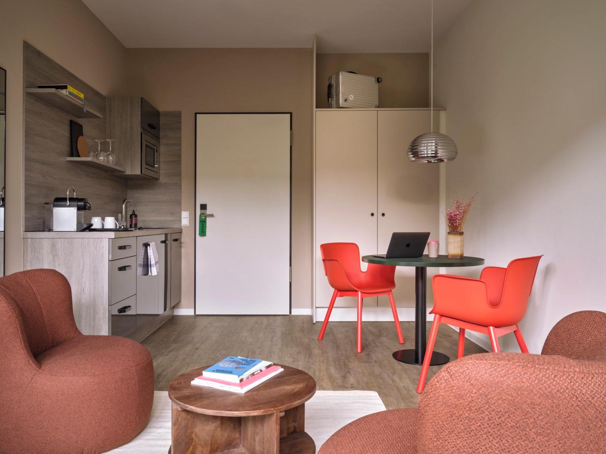 Stayery Cologne Suelz 外观 照片